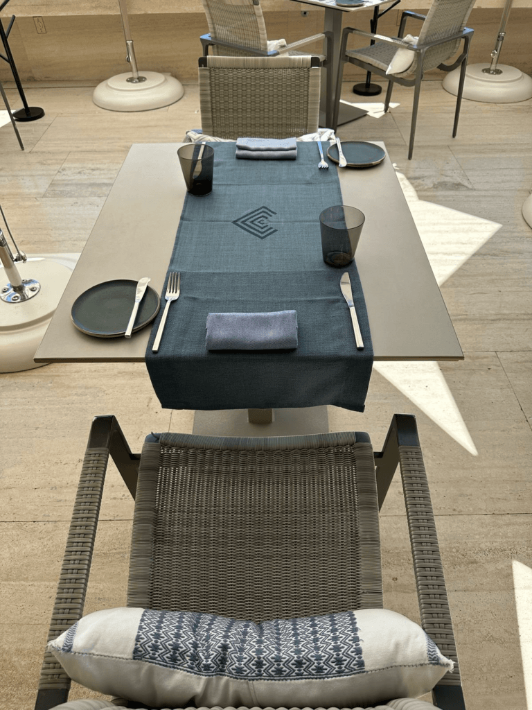 branding & retail (2)